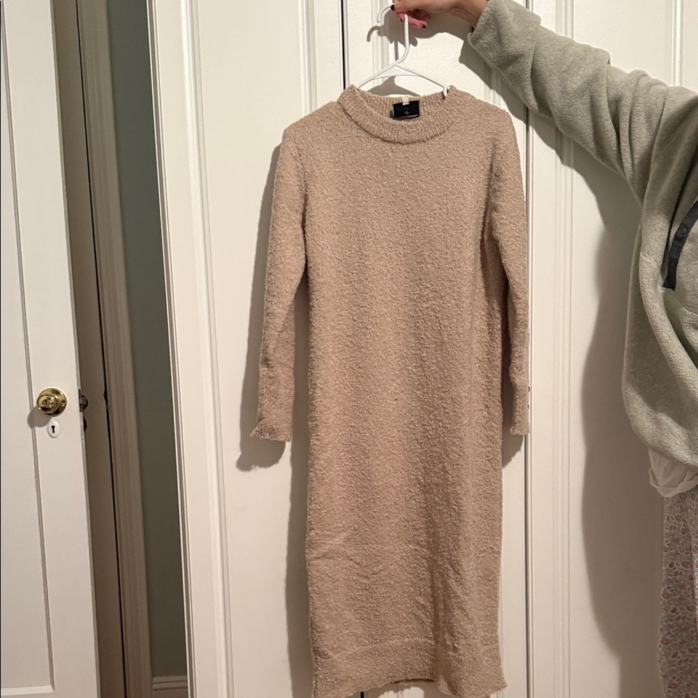 Tuckernuck Beige Long Sleeve Dress